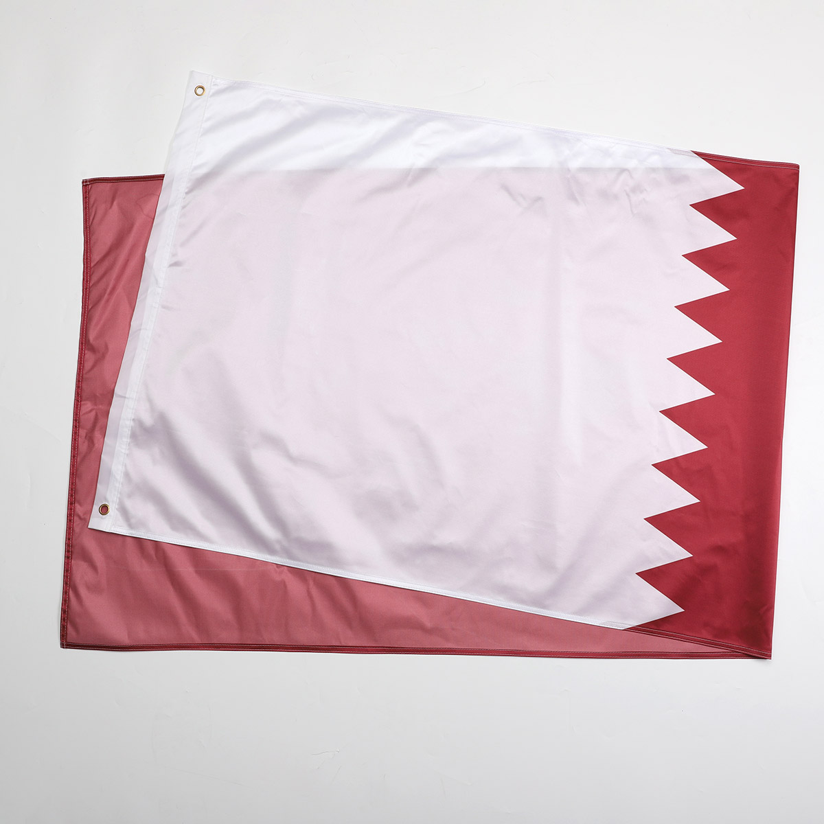 Qatar flag02-Gahumi Custom Flags.jpg